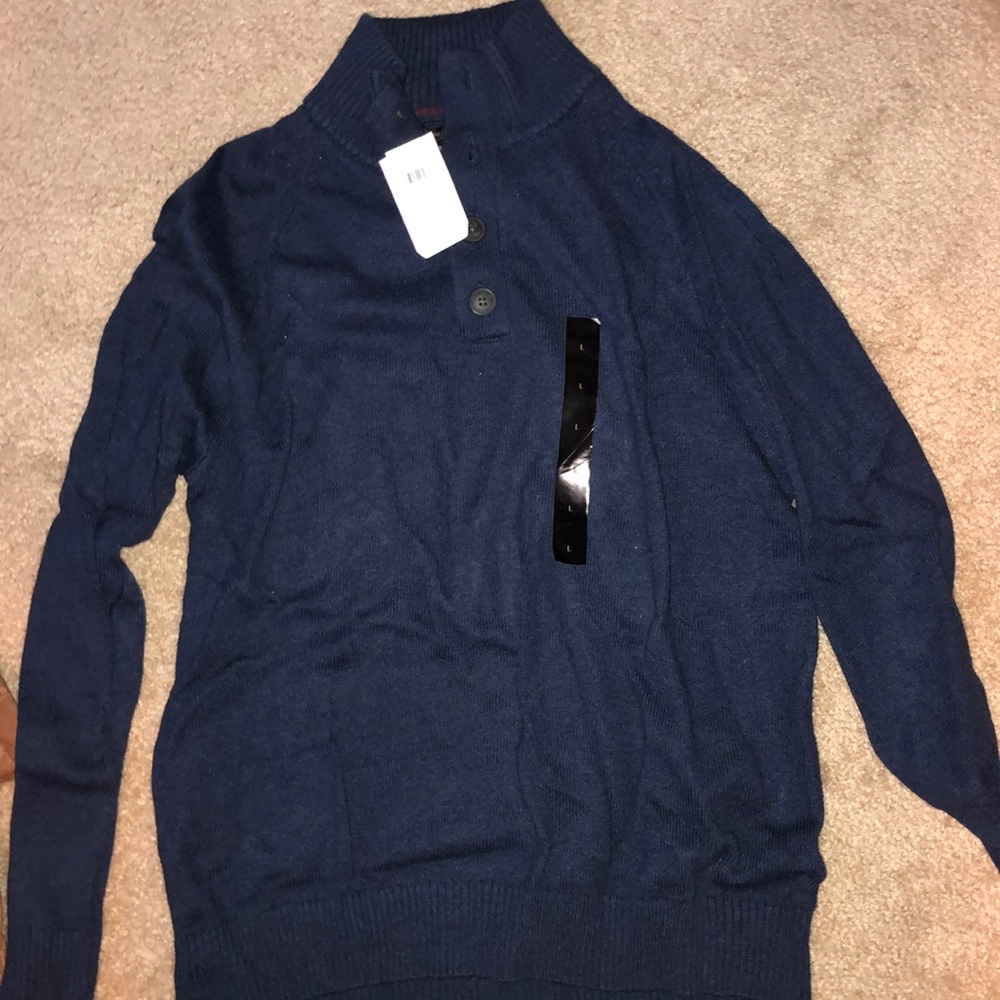 Brand new Banana Republic Quarter Button Sweater